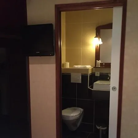 Le Celtic Hotel 3*