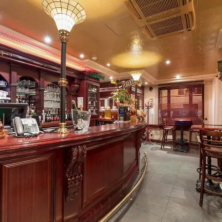 Le Celtic Hotel 3*