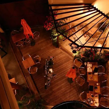 Le Celtic Hotel Le Thillay