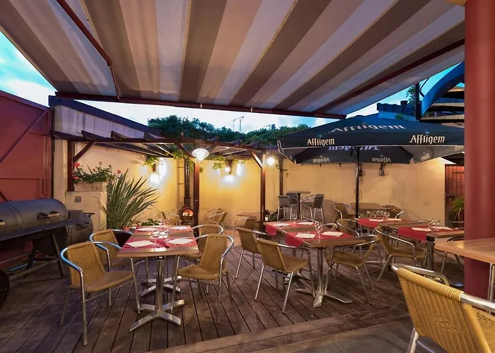 Отель Le Celtic Ле-Тие