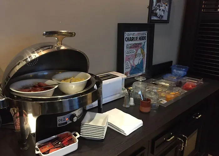 Отель Le Celtic Ле-Тие